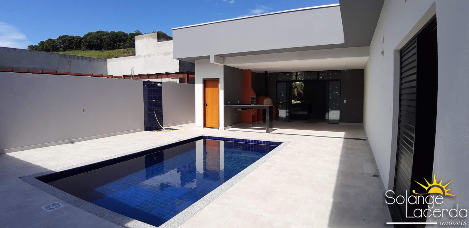 Linda casa térrea - 4 suítes - piscina - lazer completo no c - foto 3