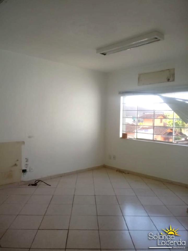 Amplo sobrado - localização imbatível - frente ao supermerca - foto 8