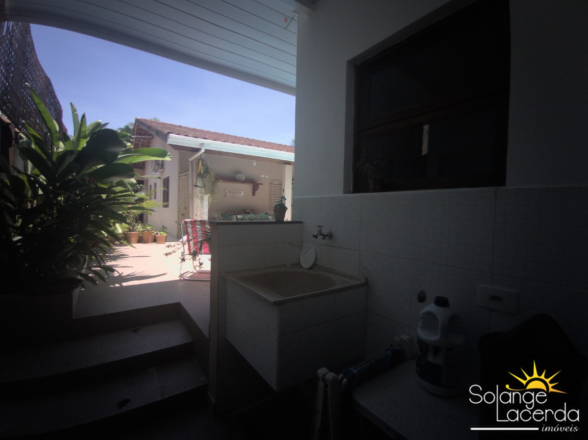 Bela Casa Térrea - Piscina - Escritura Definitiva