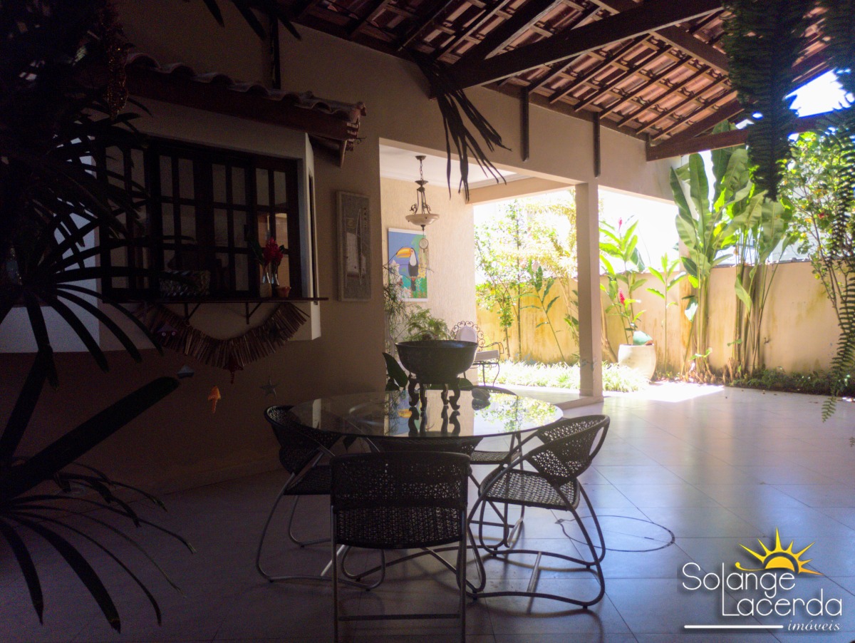 Bela Casa Térrea - Piscina - Escritura Definitiva